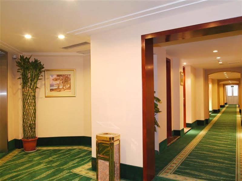 Gma Hotel Shanghai Wuning Road Zhenping Road Metro Station 외부 사진